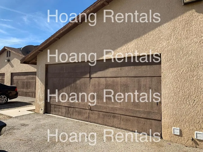 21369 Nisqually Rd #1 - Photo 3 of 12