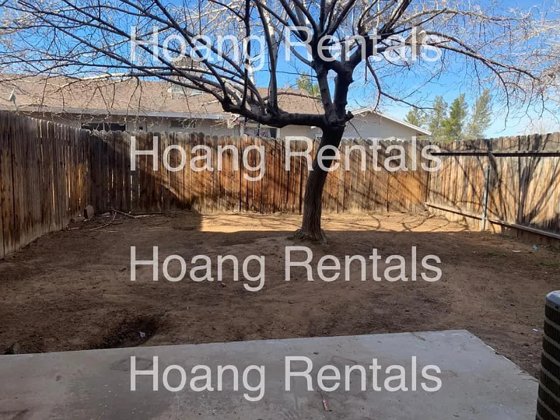 21369 Nisqually Rd #1 - Photo 5 of 12