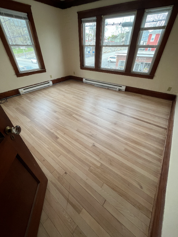 3 E Main St #3L - Photo 4 of 7