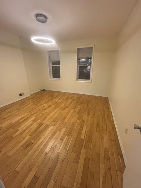 1141 50th St #1 - Photo 7 of 11