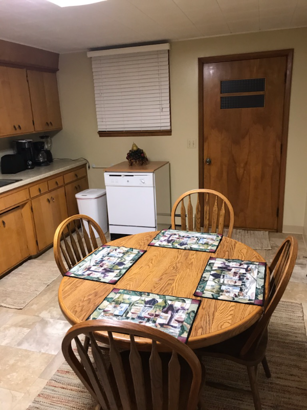 1030 Summit Blvd - Photo 3 of 4