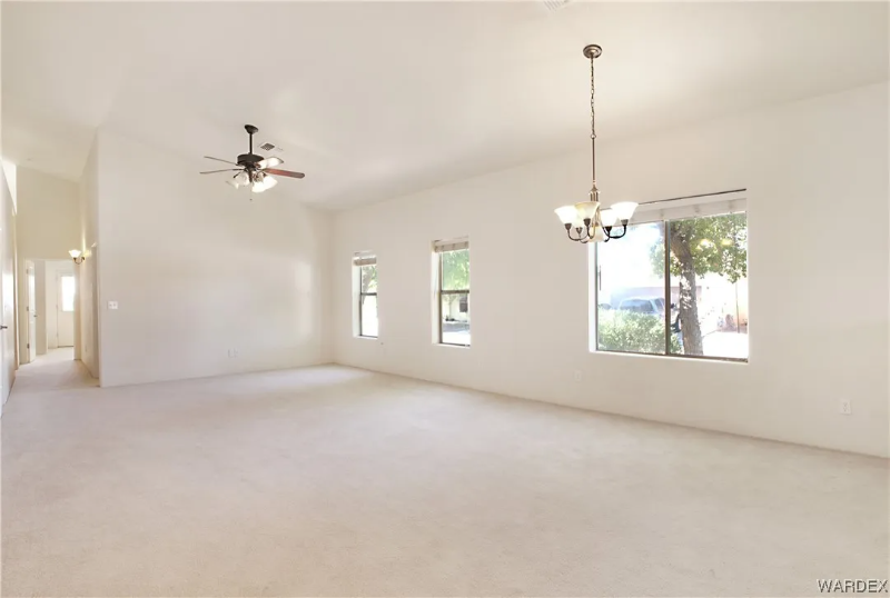 1132 Pear Tree Ln - Photo 2 of 10