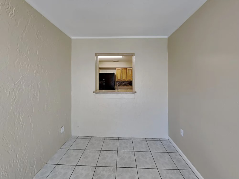 Fox Ridge Dr #A13 - Photo 6 of 12