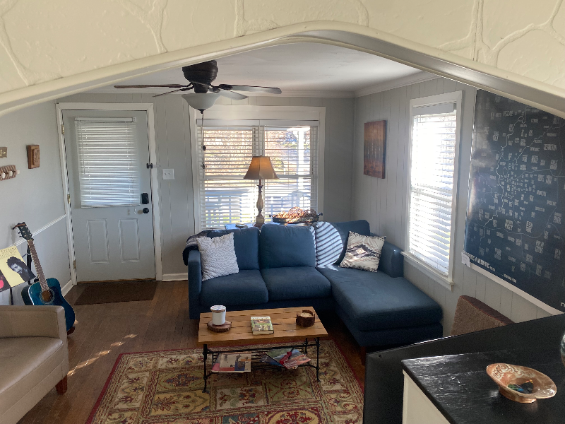 1237 E Pleasant Run Parkway South Dr - Photo 3 of 10