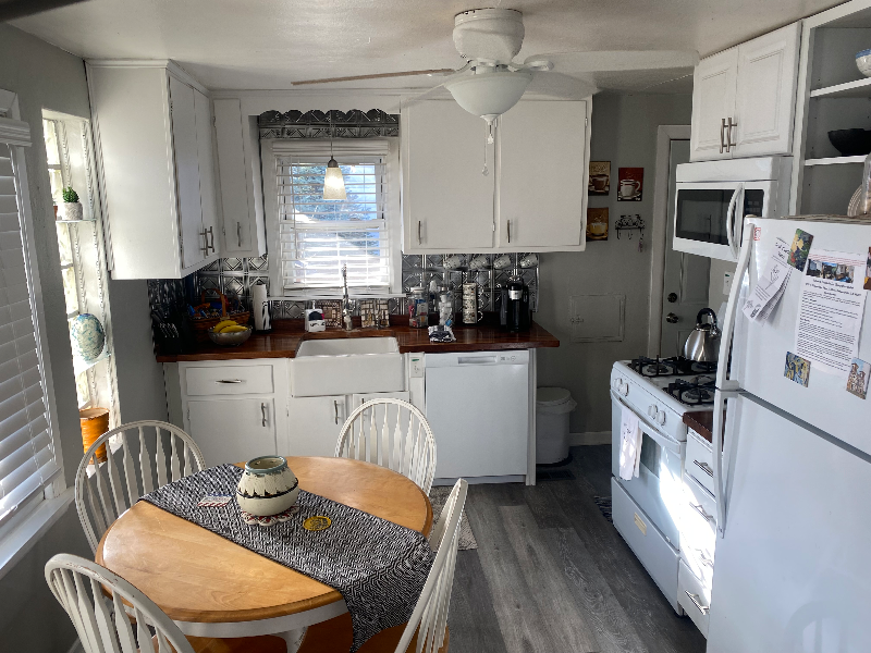 1237 E Pleasant Run Parkway South Dr - Photo 4 of 10