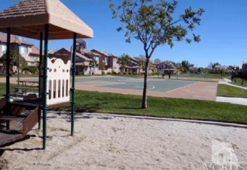 285 Midnight Moon Ln - Photo 4 of 14