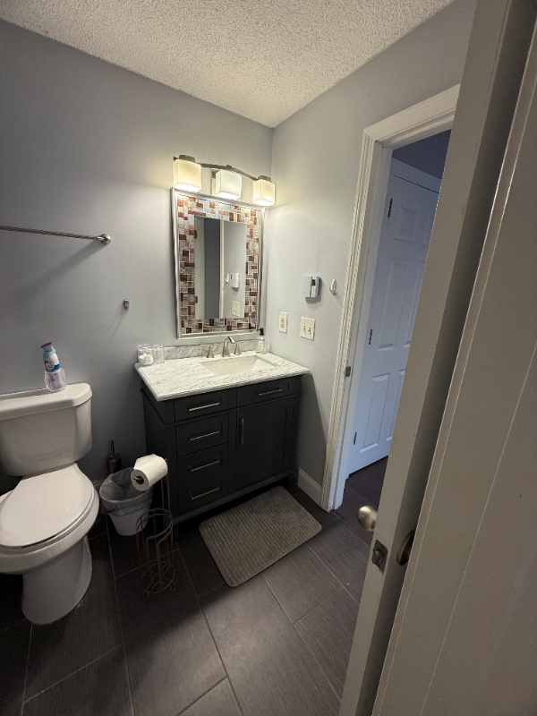 46 Brewster Cir - Photo 4 of 20