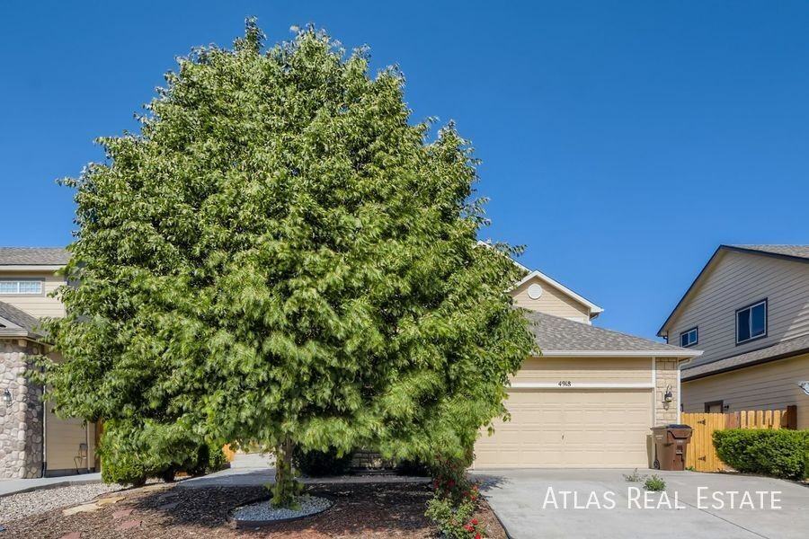 4918 Gami Way - Photo 2 of 33