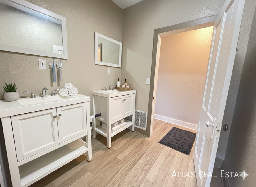 616 N Weber St #201 - Photo 5 of 15