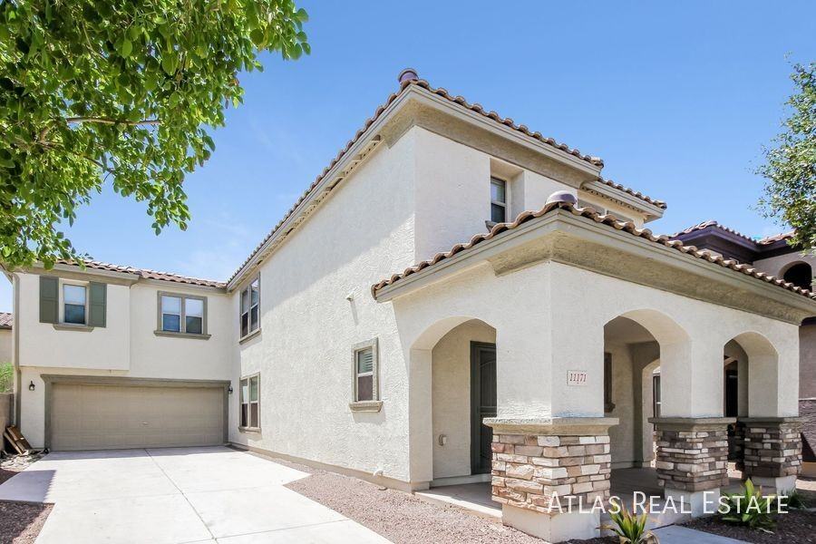 11171 W Garfield St - Photo 2 of 22