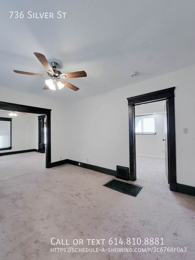 736 Silver St - Photo 6 of 37