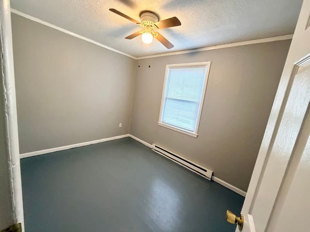 700 Jackson St - Photo 6 of 12