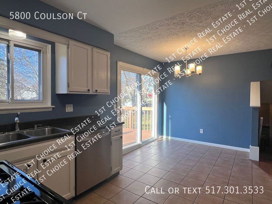 5800 Coulson Ct - Photo 6 of 17