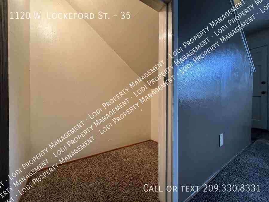 1120 W LOCKEFORD ST - Photo 3 of 27