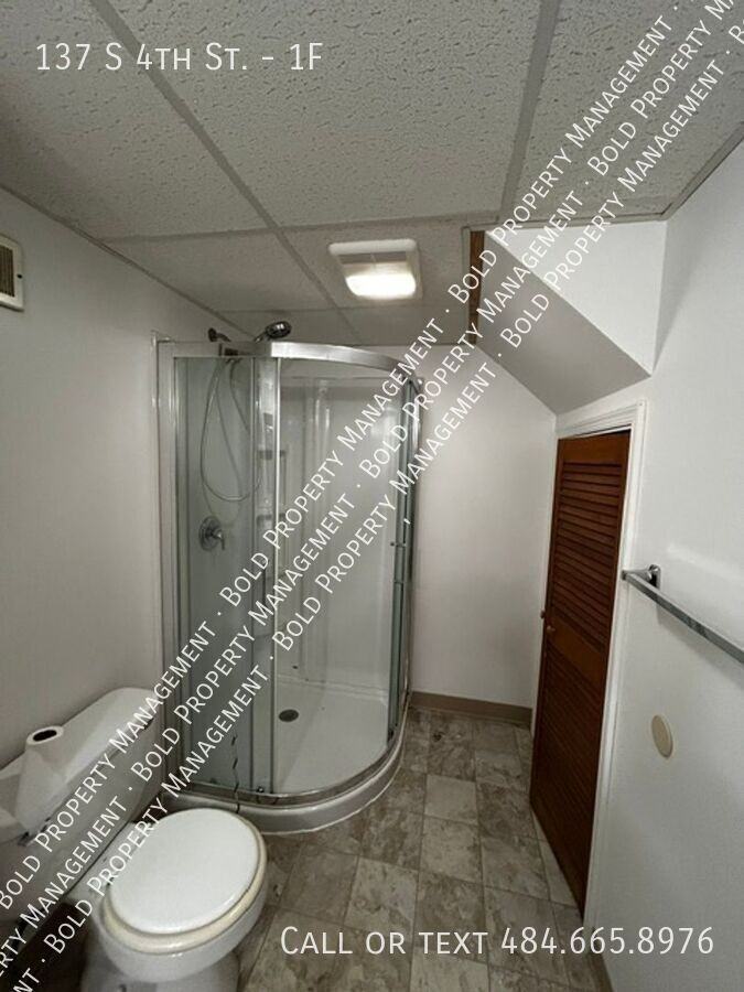 137 S 4th St #1F - Photo 3 of 7