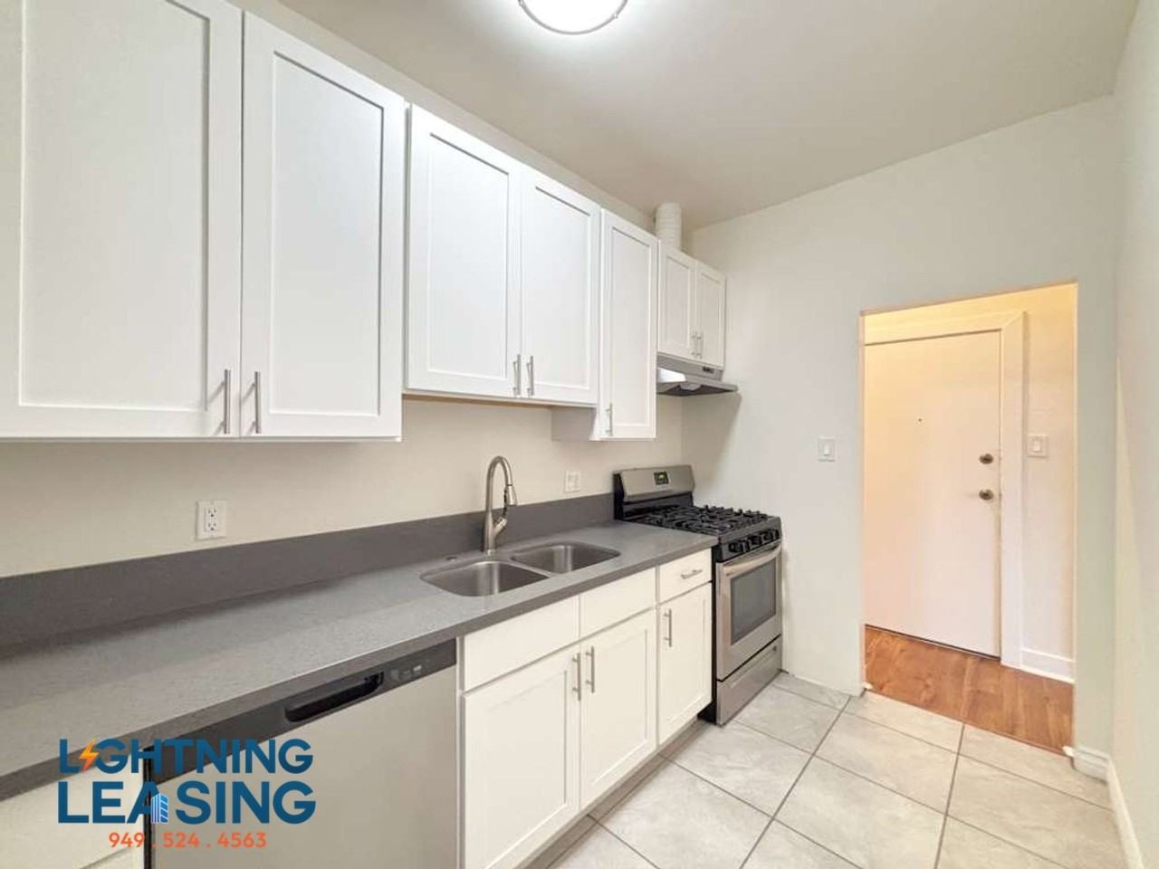 404 N Coronado St #1B - Photo 3 of 7