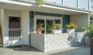 18427 Vincennes St - Photo 1 of 1