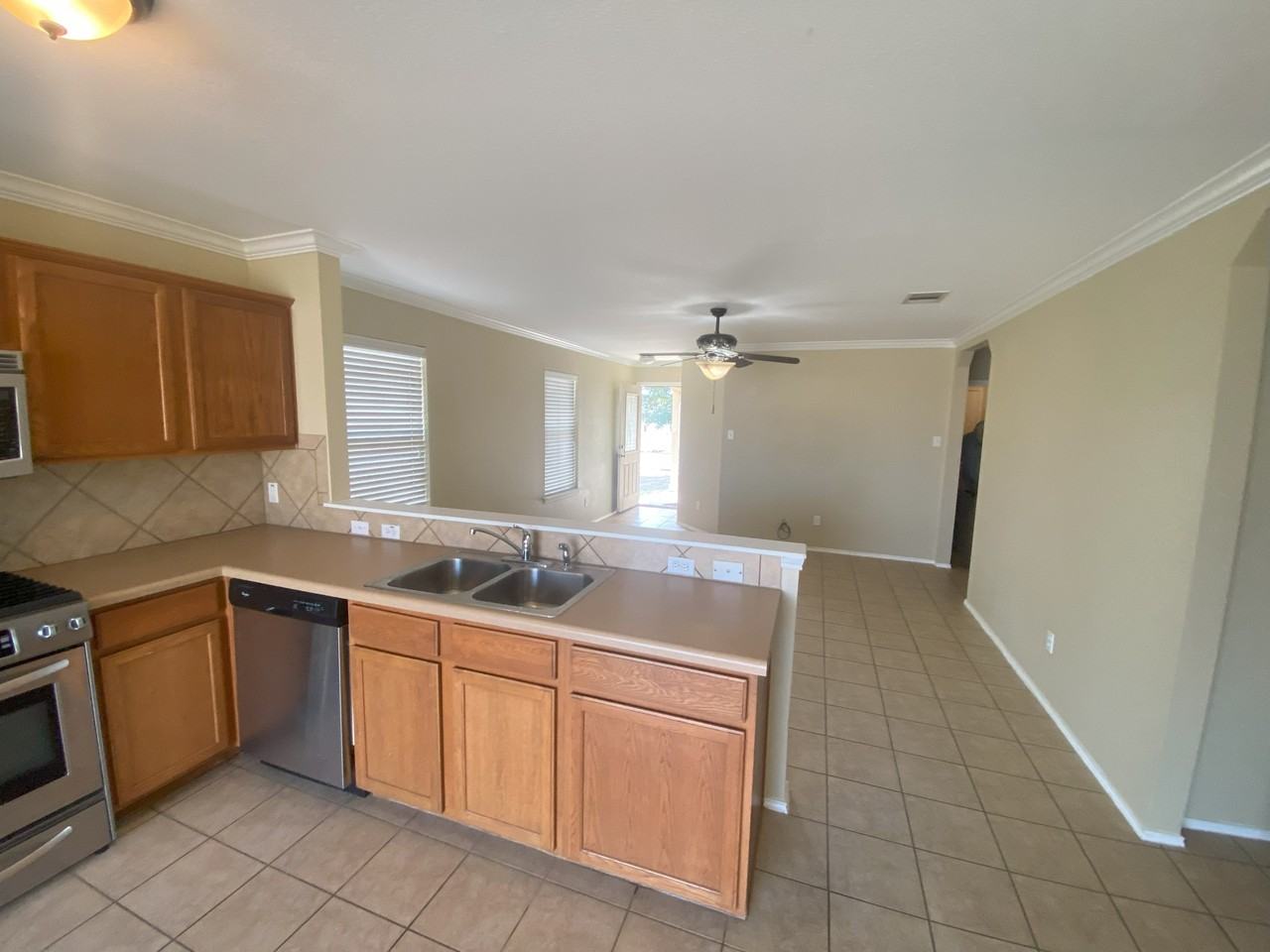 347 Old West Trl #1 - Photo 3 of 7