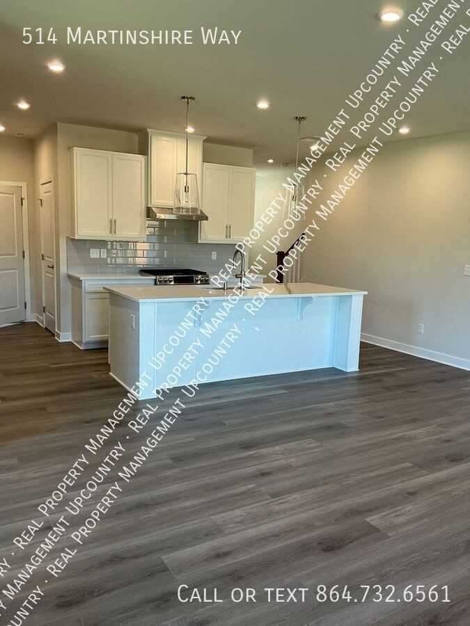 514 Martinshire Way - Photo 4 of 27