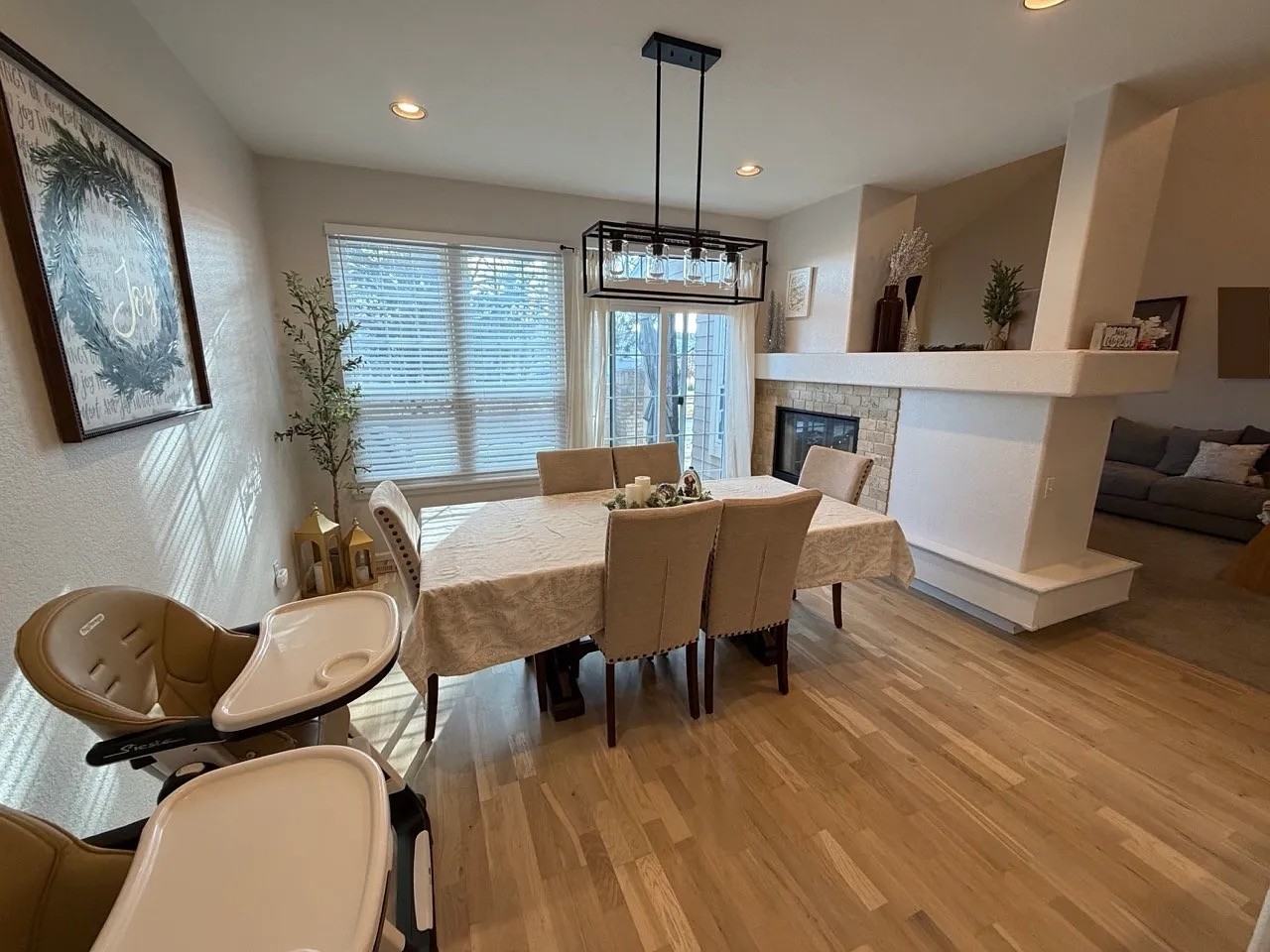 9804 Grove St #C - Photo 3 of 34