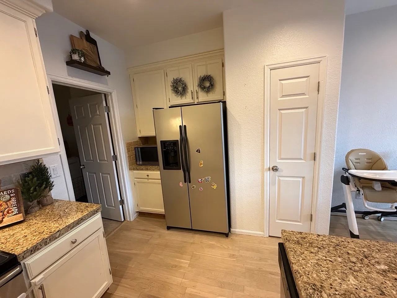 9804 Grove St #C - Photo 5 of 34