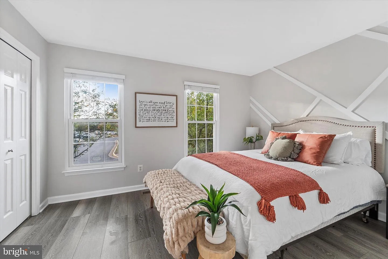 21092 Lost Moccasin Ter - Photo 2 of 7