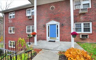 featured image of 5 Tunxis Pl #C