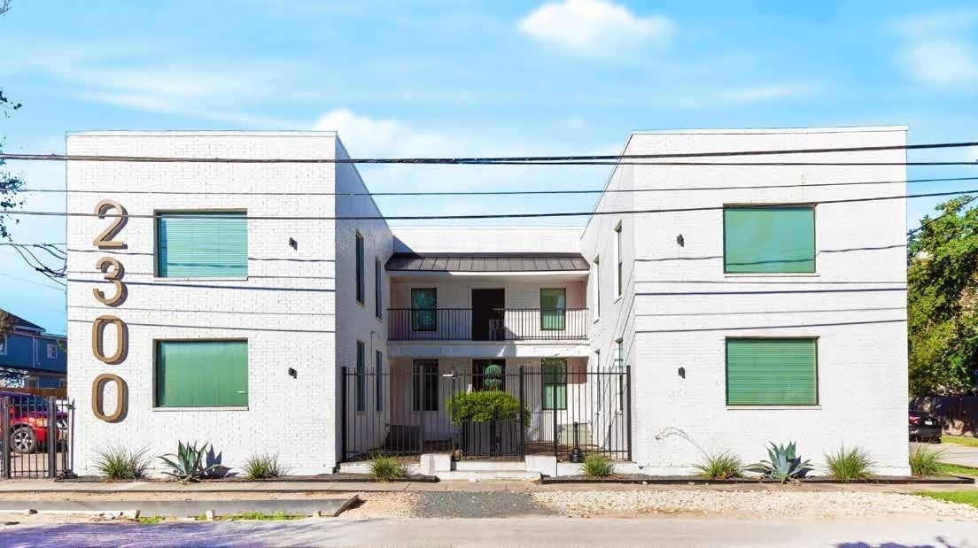 Stanford (2300) - Photo 7 of 23