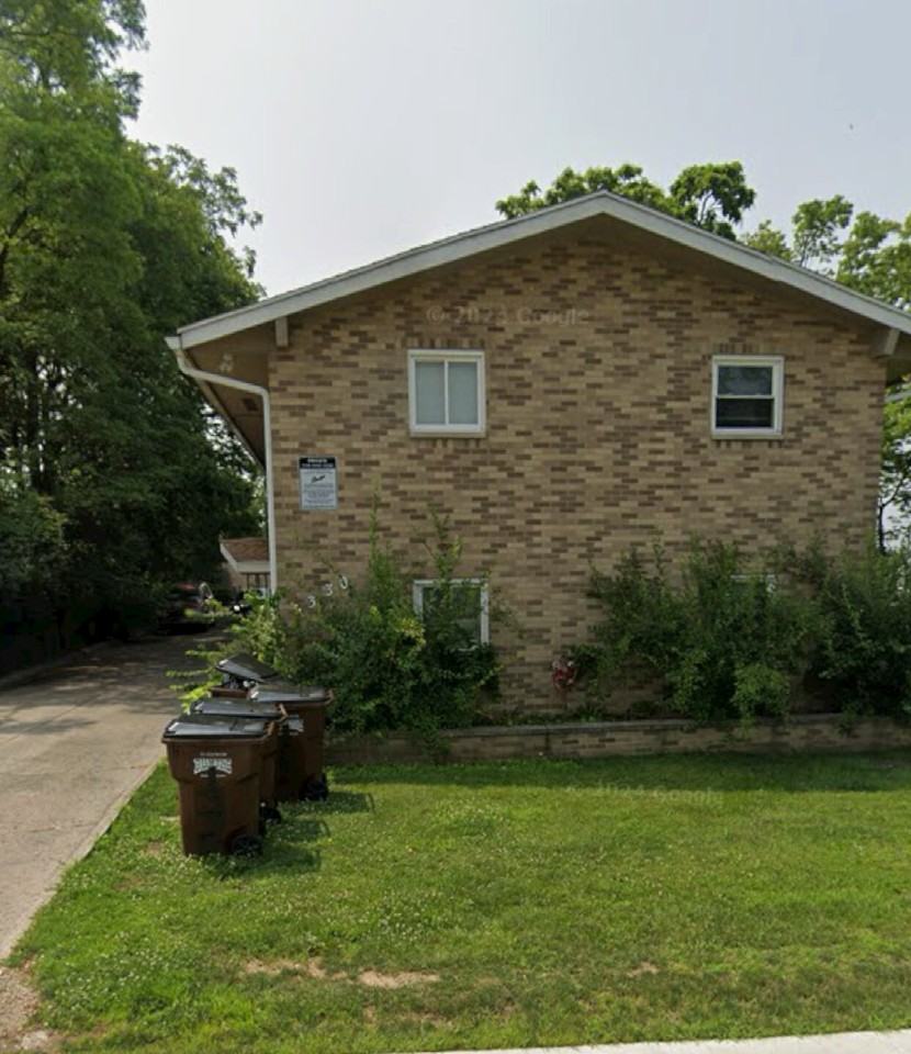 1330 West Hillcrest Avenue - Photo 2 of 10