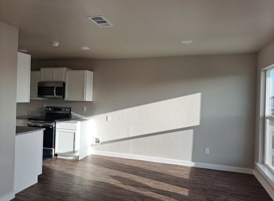 3403 Venita Ave #NA - Photo 2 of 11