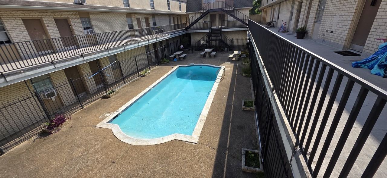 650 Central (Atrium) - Photo 7 of 7