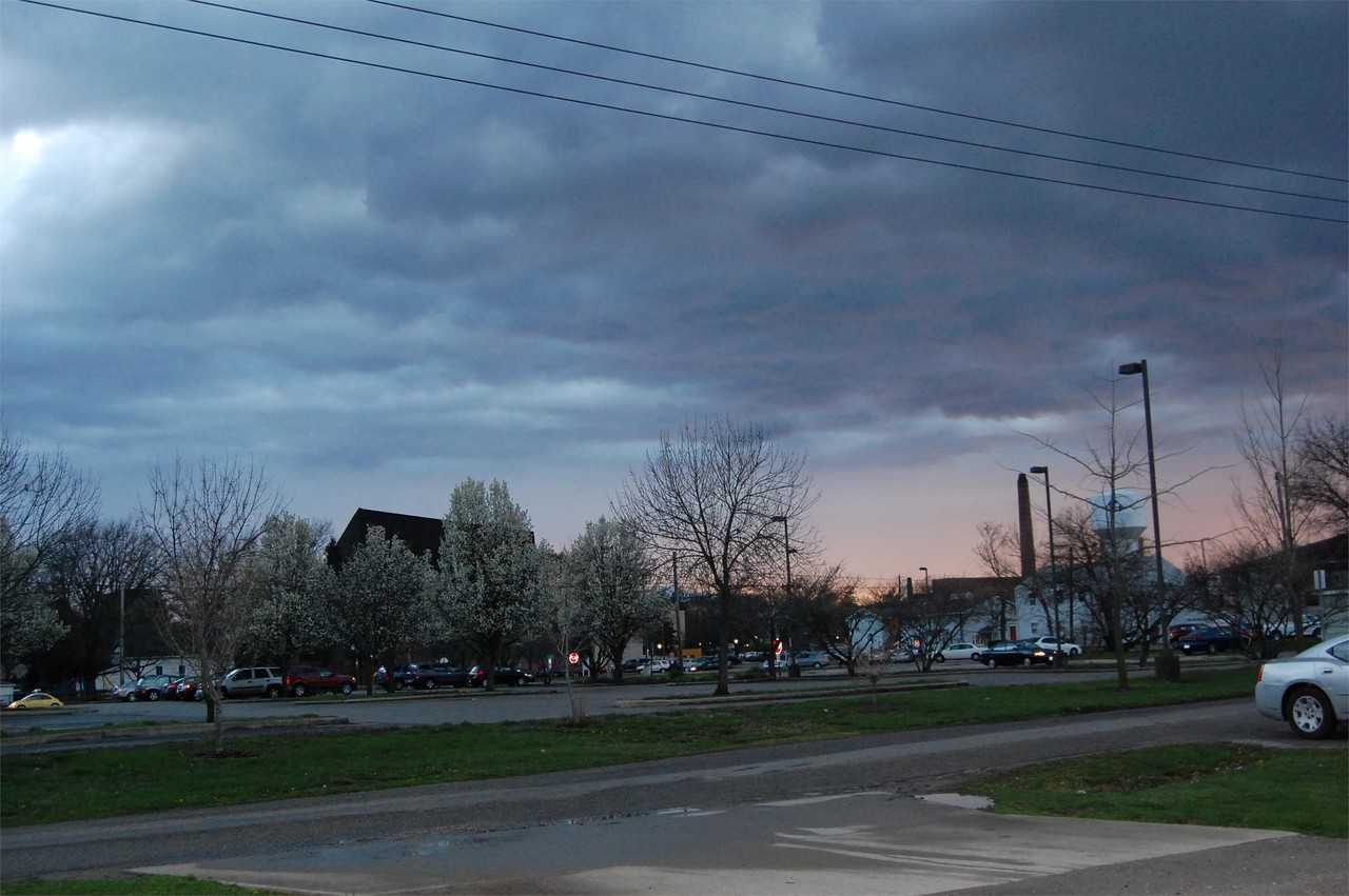 1907 10th Street - Photo 6 of 14