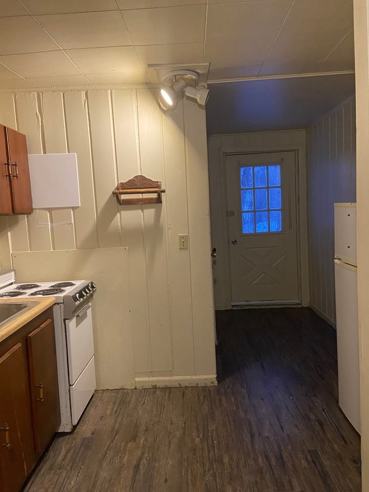 2926 Francis Street - Photo 3 of 12