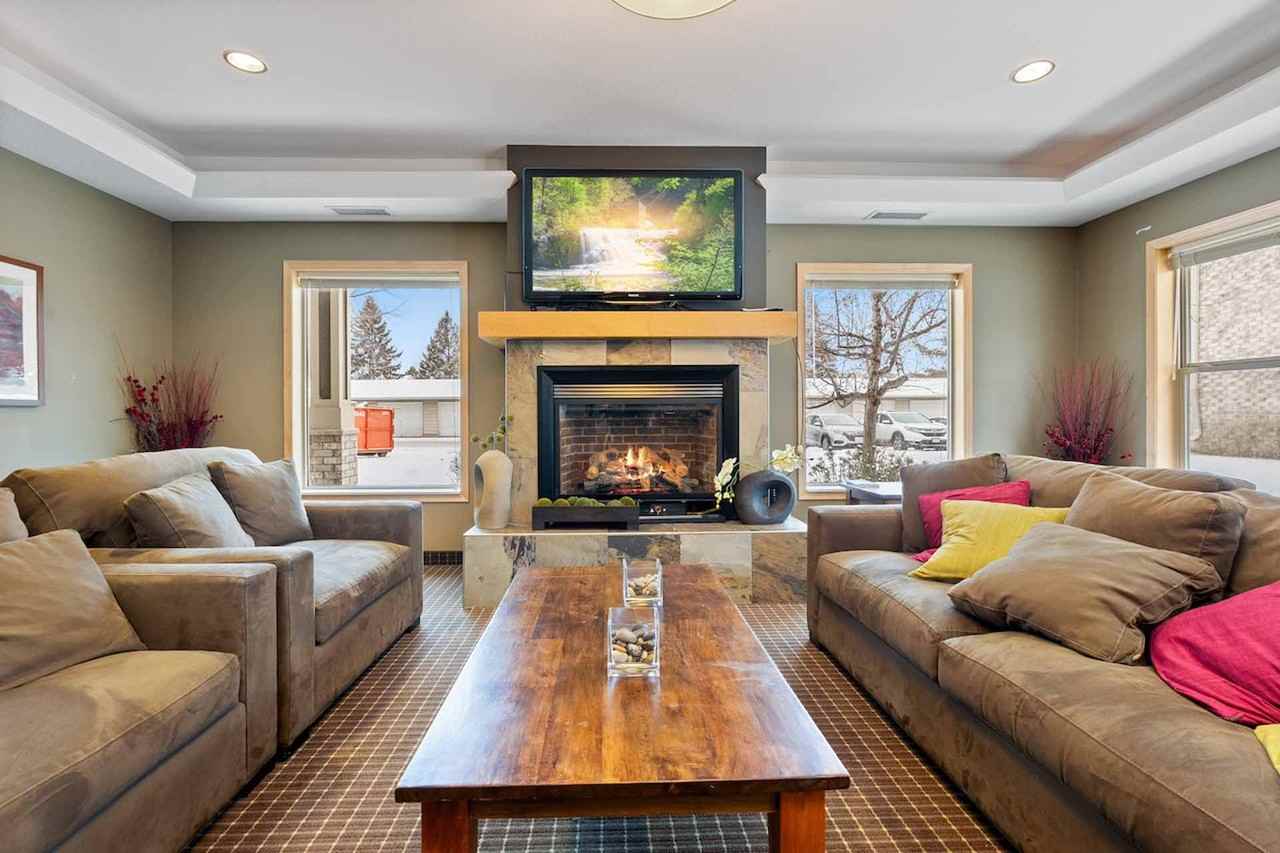 Woodland Park Apartments - Photo 3 of 48