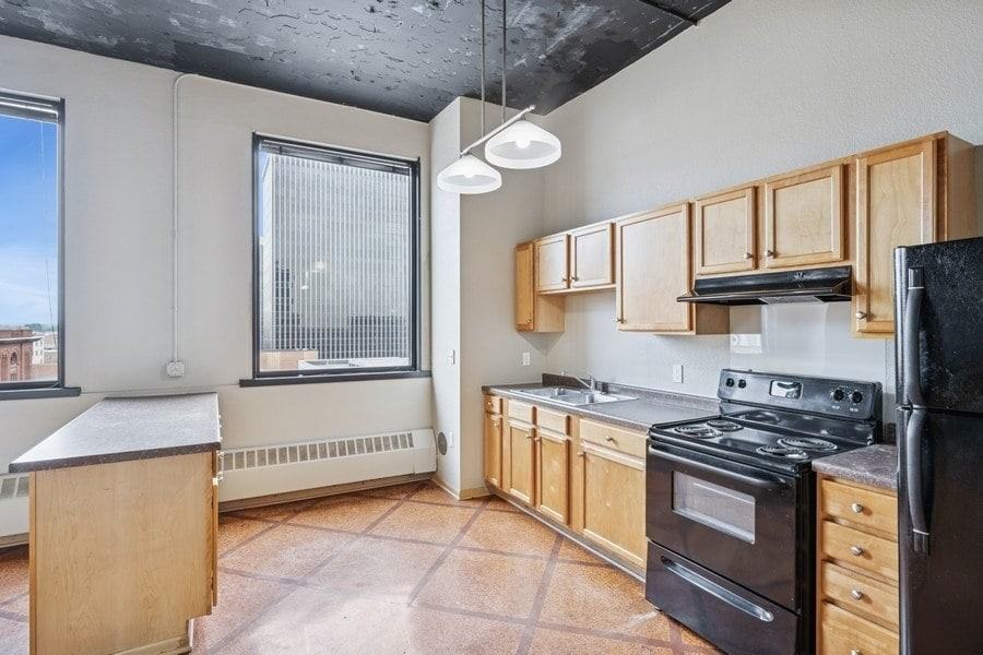 Commerce Building Apartments - Photo 6 of 41