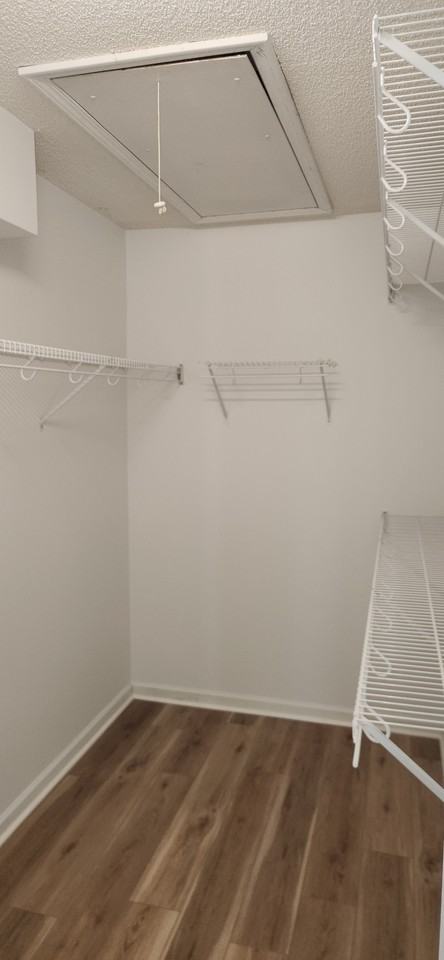 313 N Waters Edge Dr #1 - Photo 7 of 22