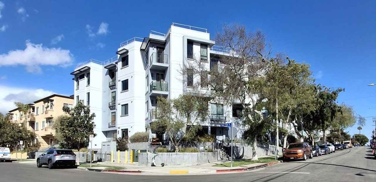 The Saturn 5955 - Photo 5 of 50