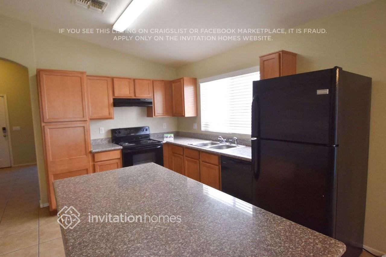 5409 S 7th Dr - Photo 6 of 17