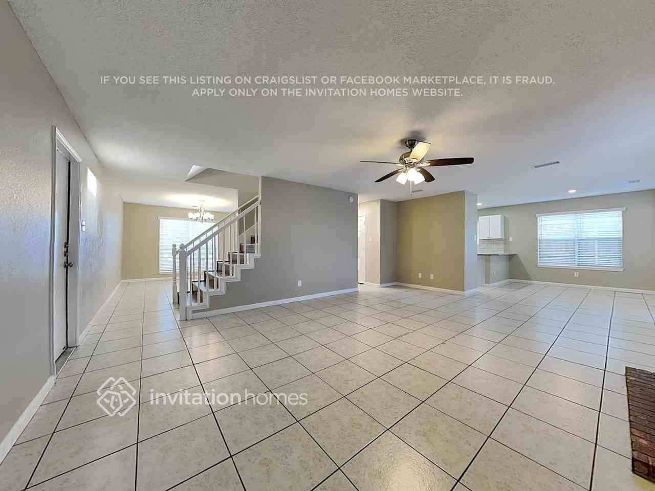 8618 Fairfax Ave - Photo 4 of 19