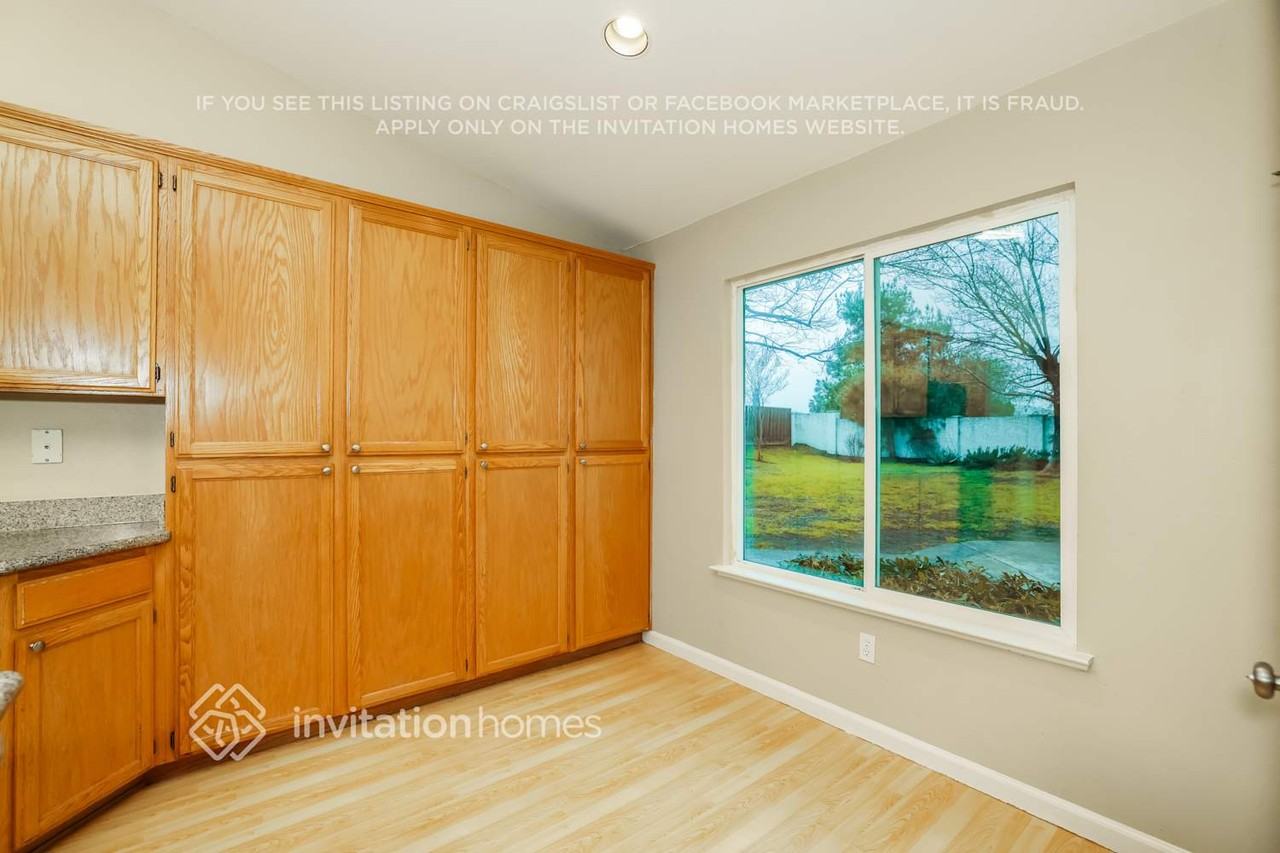 5000 Mesa Ridge Dr - Photo 6 of 17