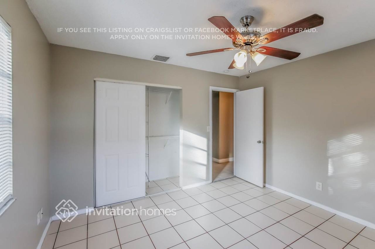 6630 Nw 24th Ct - Photo 7 of 17