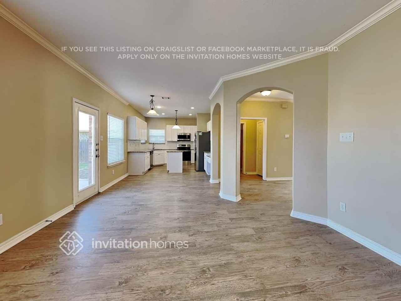 830 Randall Rd - Photo 5 of 22