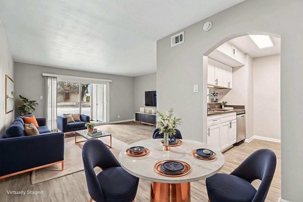 Amber Hill - Photo 5 of 50