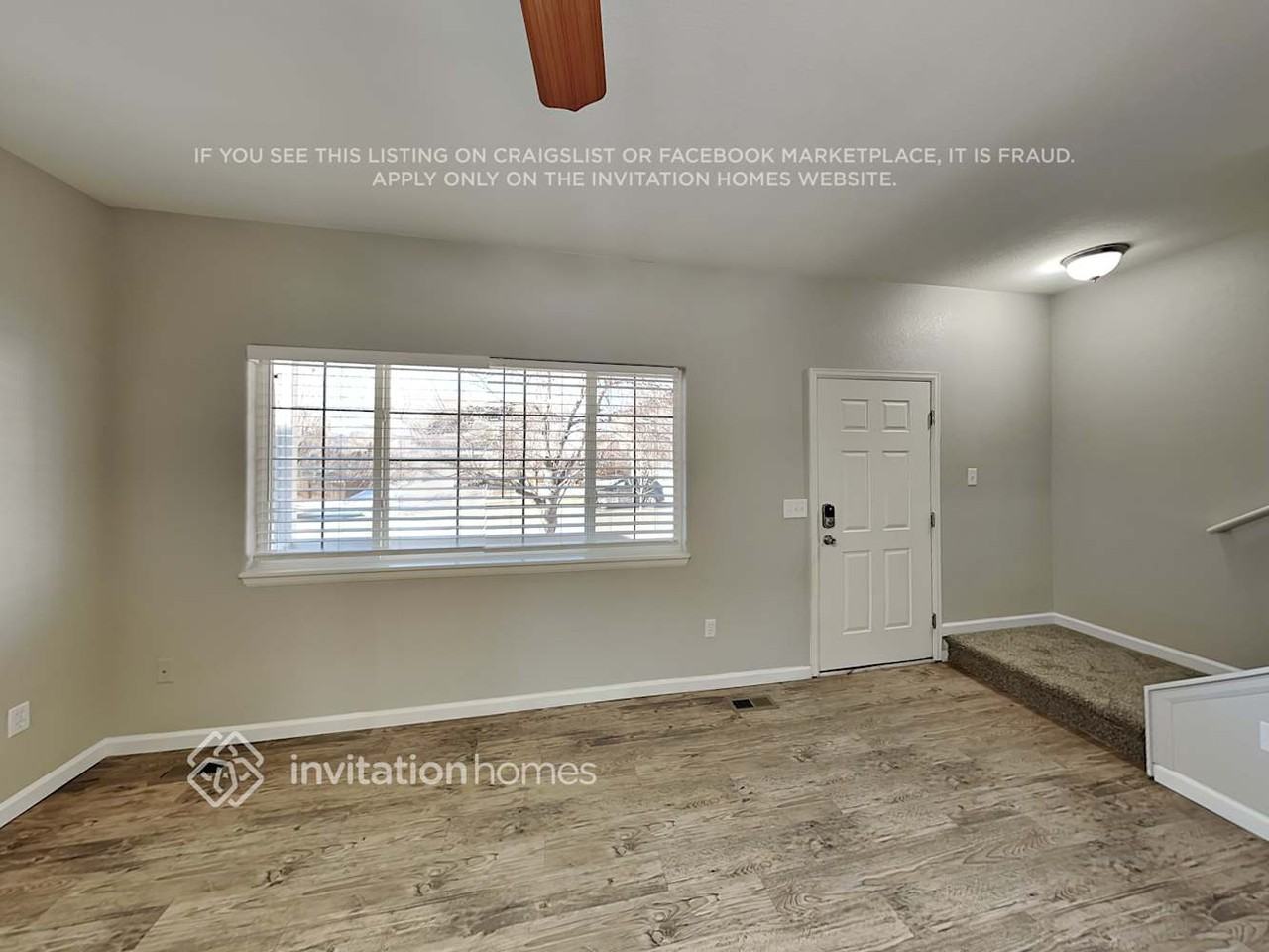 366 Emerald St - Photo 5 of 20