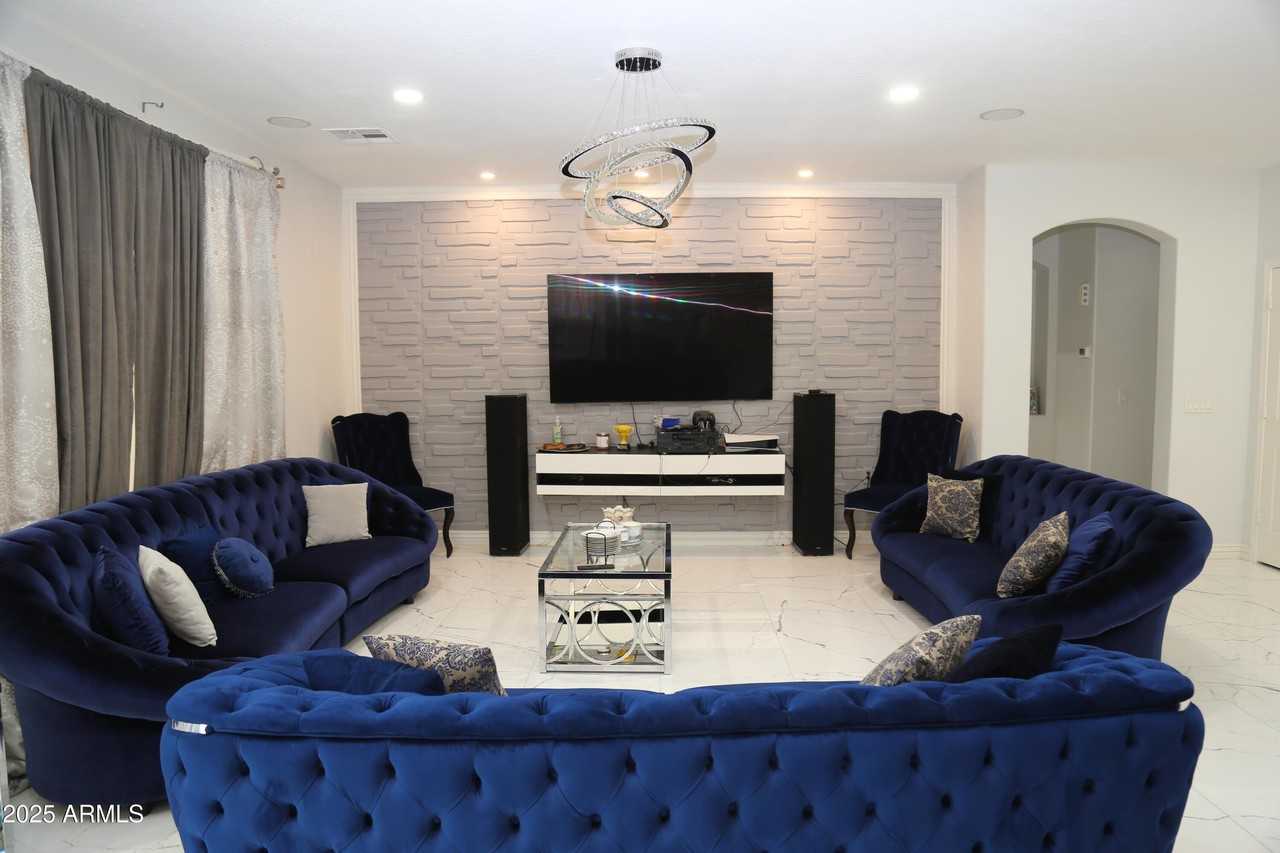 6008 W Questa Dr - Photo 5 of 17