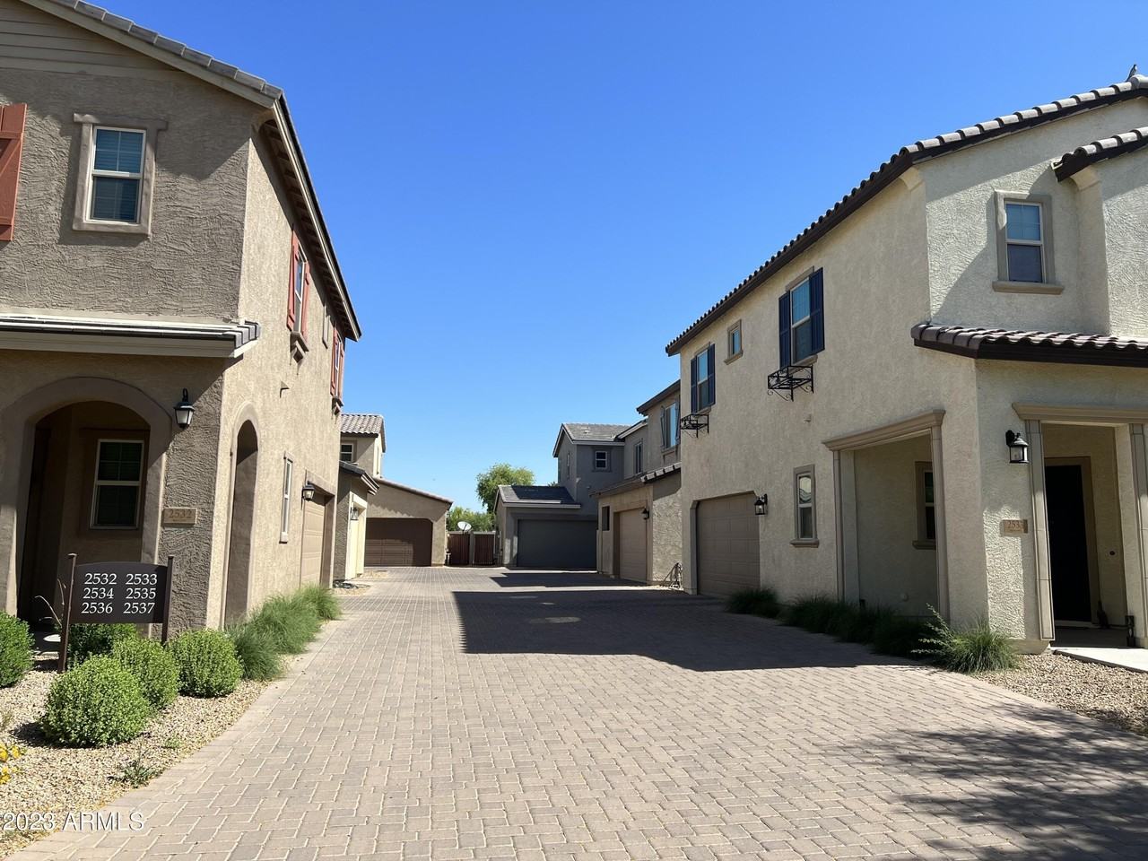 2535 N 149th Ln - Photo 2 of 9