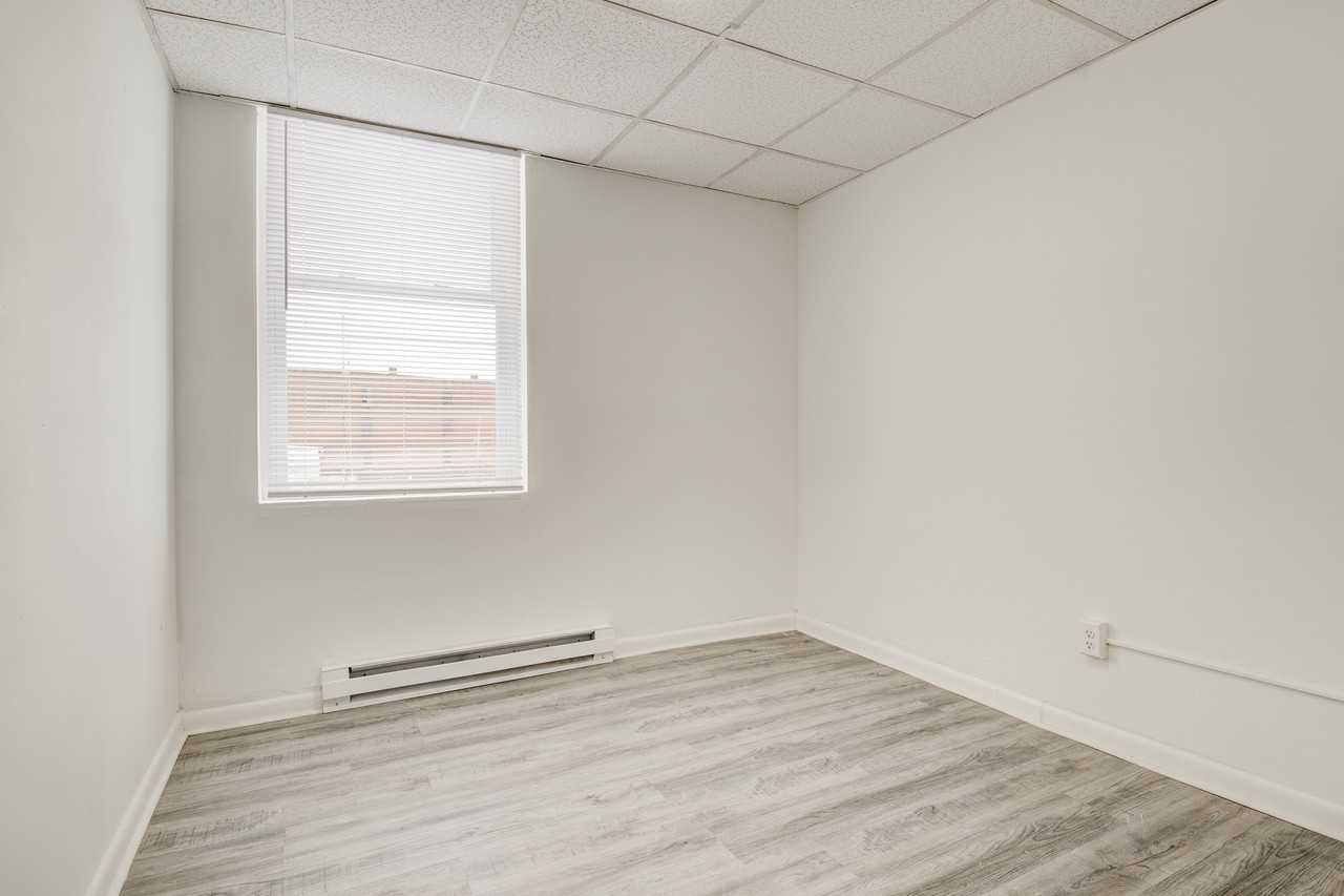 430 N Central AveAPT 208 #208 - Photo 7 of 14