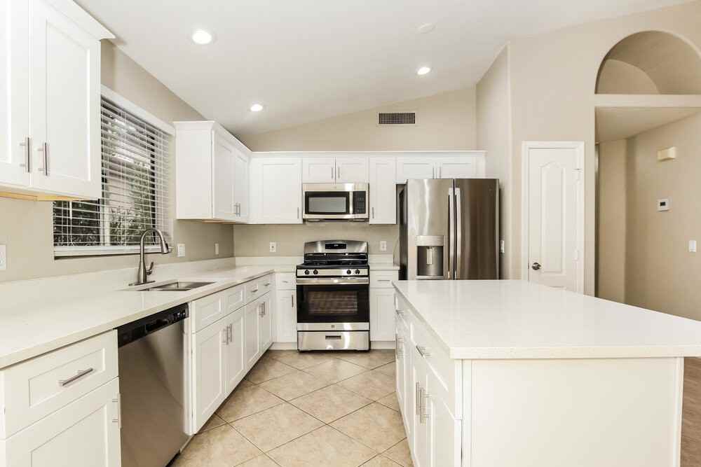 20015 N 22nd Pl - Photo 7 of 16