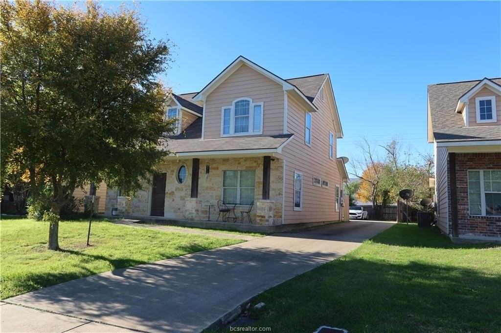 6916 Appomattox Dr - Photo 2 of 11