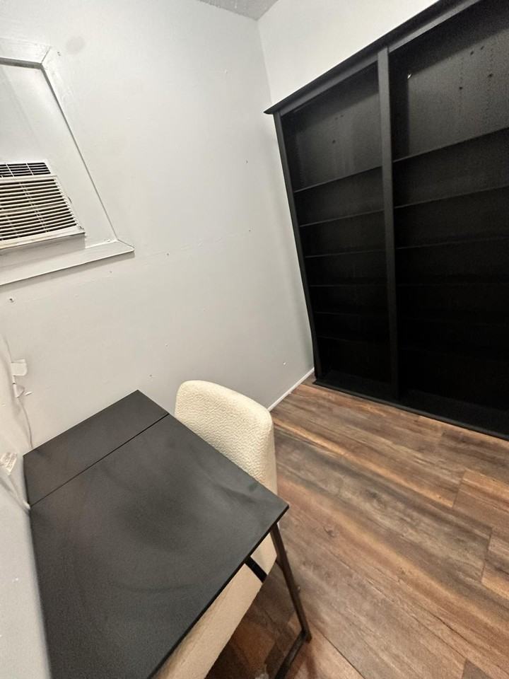 Durham St - Photo 4 of 8